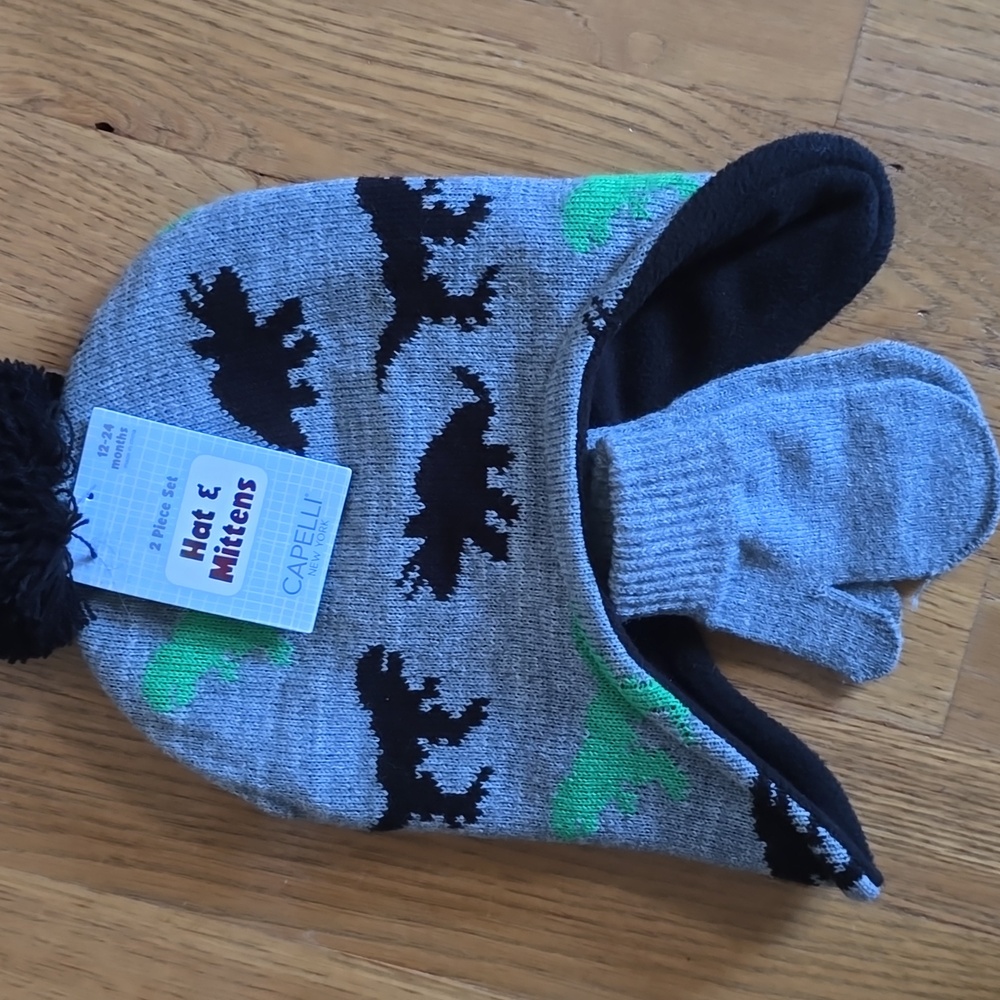 CAPELLI OF NEW YORK BOYS GRAY & BLACK DINOSAUR WINTER HAT & MITTENS 12-24 MONTHS